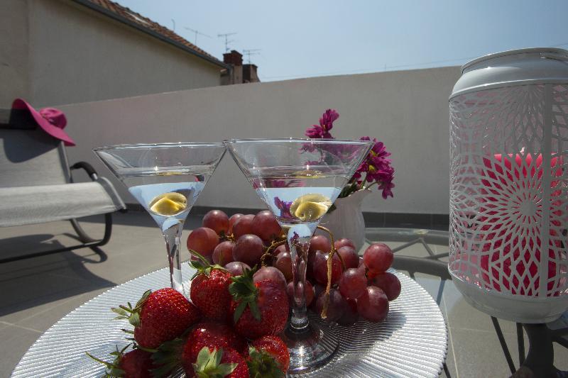Apartment Alma Split Buitenkant foto